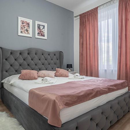 Karina Apartman Appartement Dunajská Streda Buitenkant foto