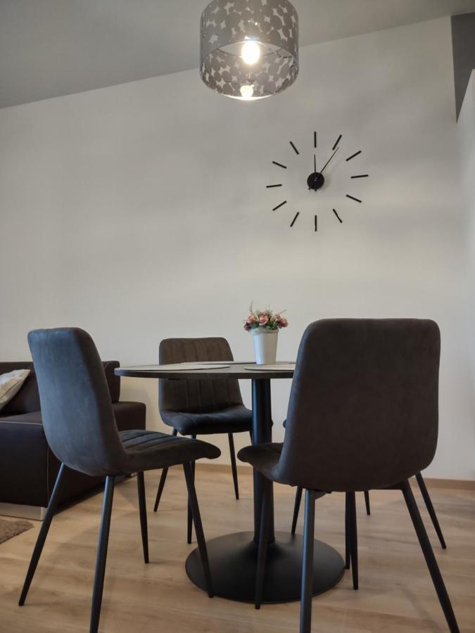 Karina Apartman Appartement Dunajská Streda Buitenkant foto