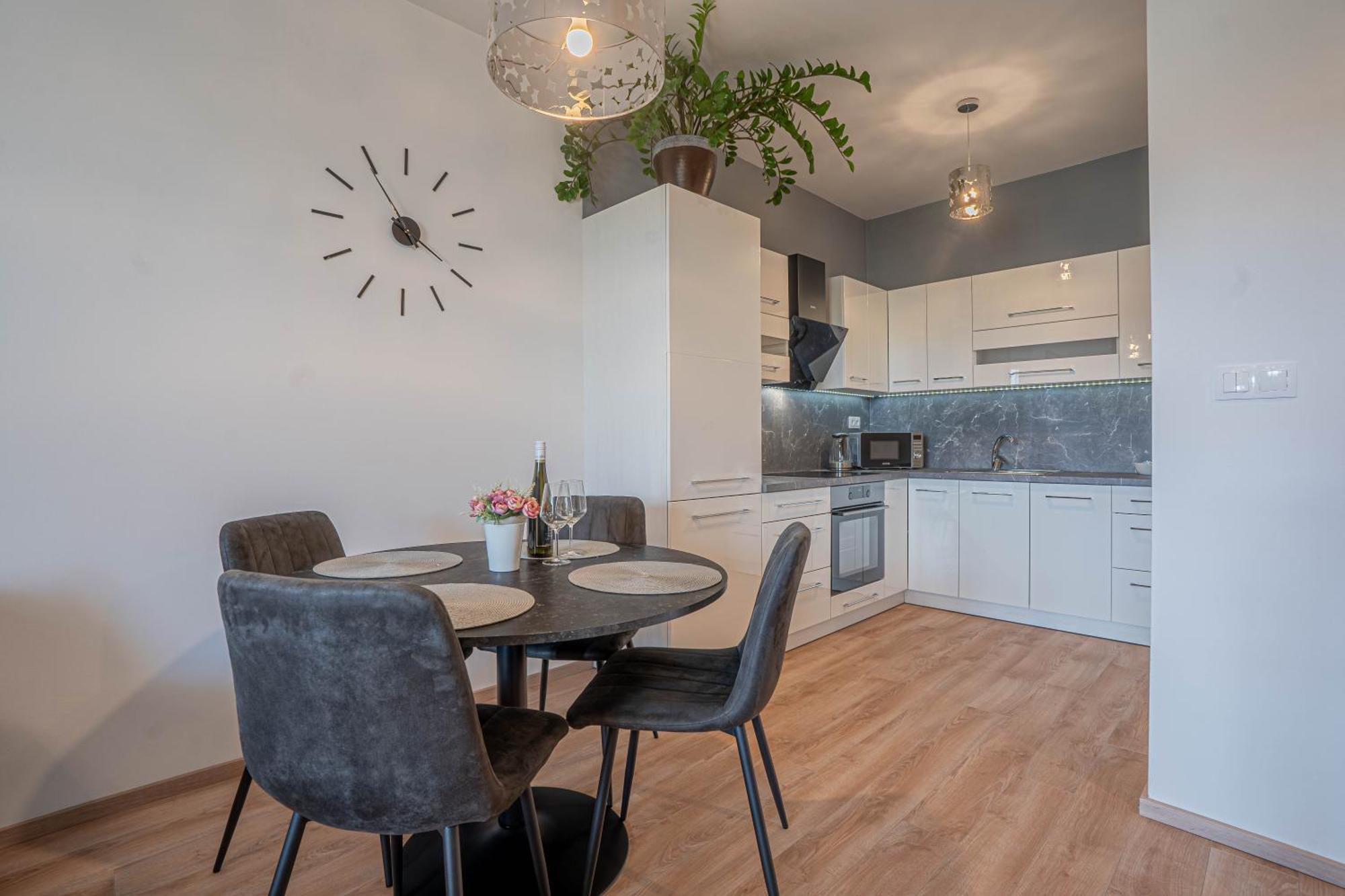 Karina Apartman Appartement Dunajská Streda Buitenkant foto