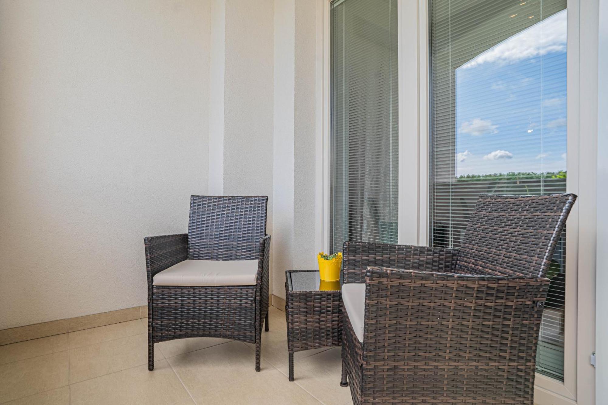 Karina Apartman Appartement Dunajská Streda Buitenkant foto